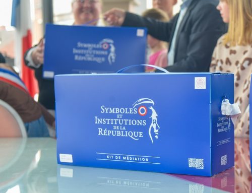 Construire la République en briques