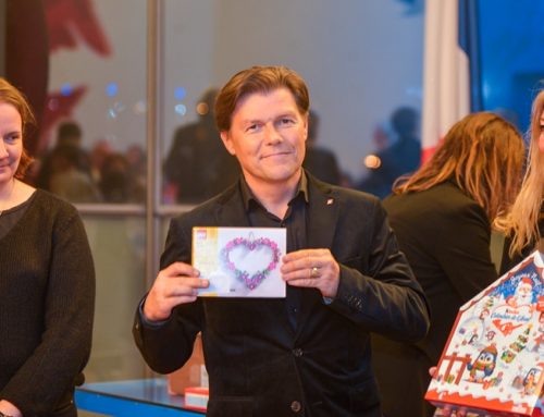 Ce qui part du coeur va au coeur