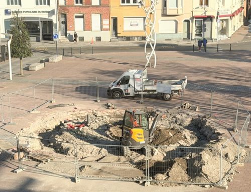 Le chantier relancé sur le parvis de l’Hôtel de Ville